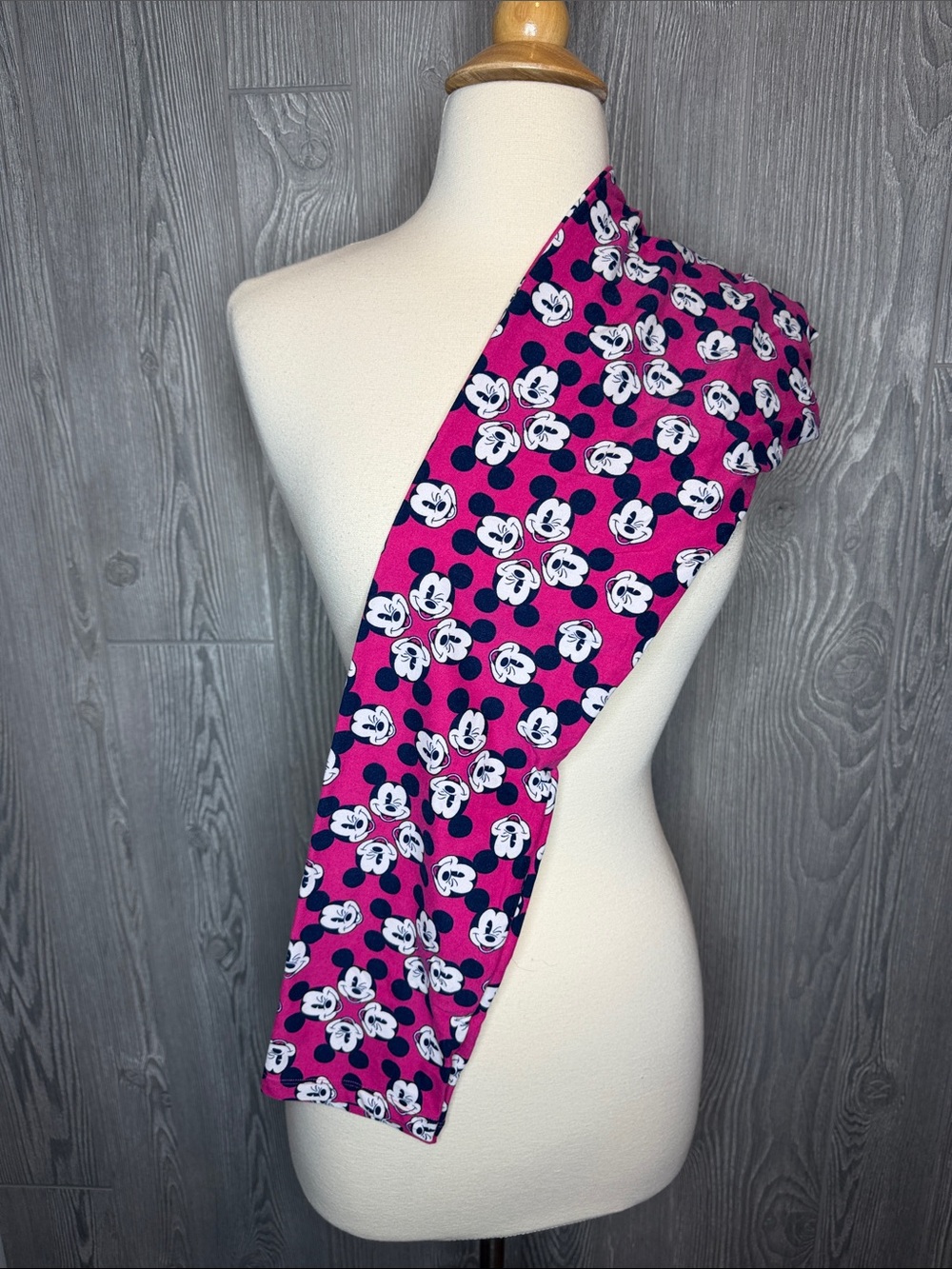 Pink Mickey Mouse Print leggings - Women's